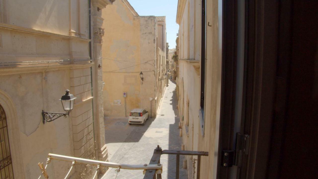 Ortigia Guest House Casa Flora Συρακούσες Εξωτερικό φωτογραφία